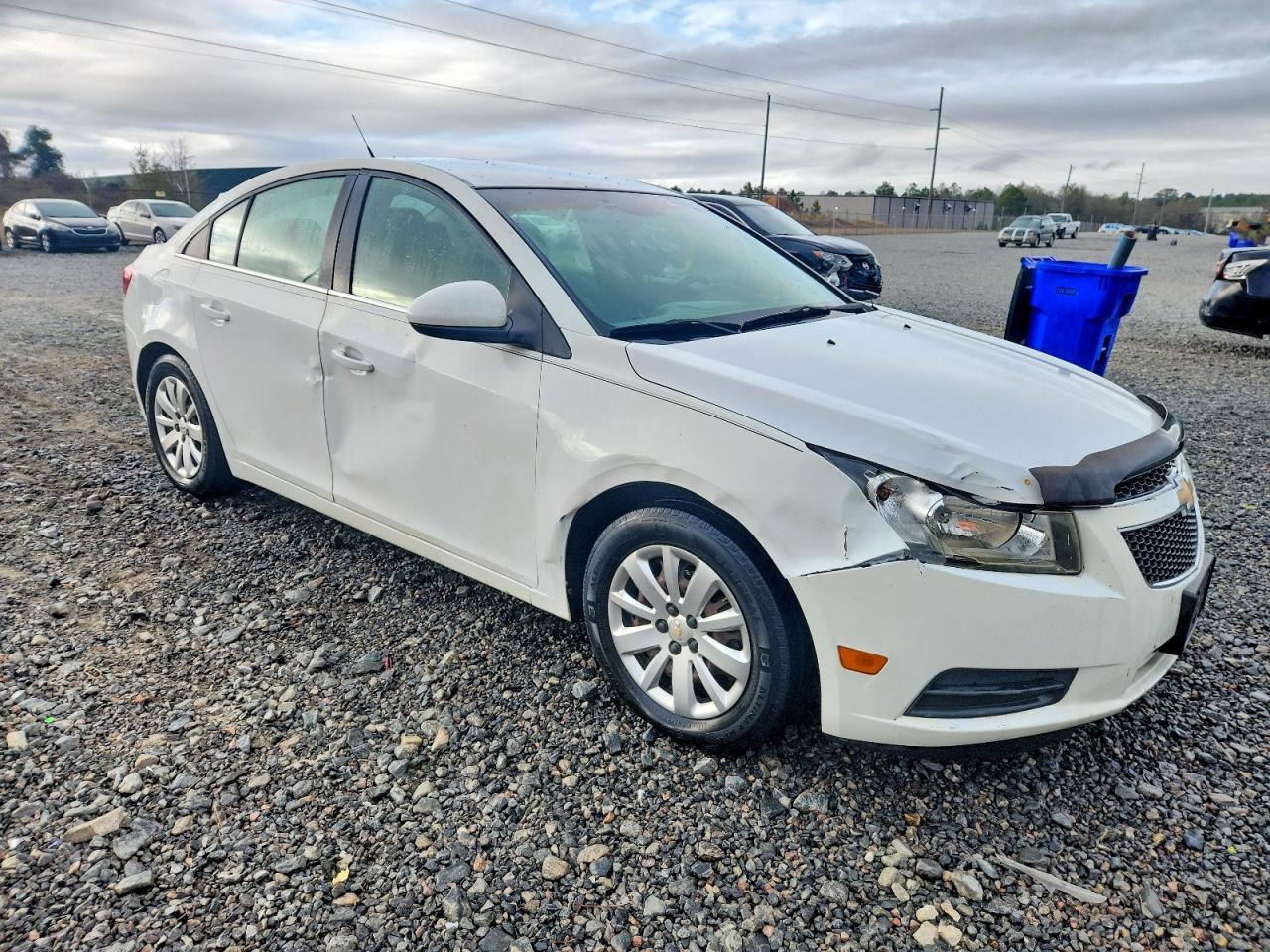 2011 CHEVROLET CRUZE