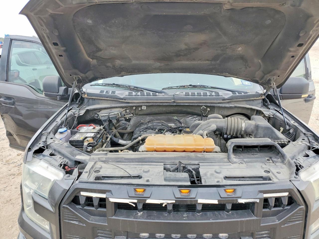 2015 FORD F-150