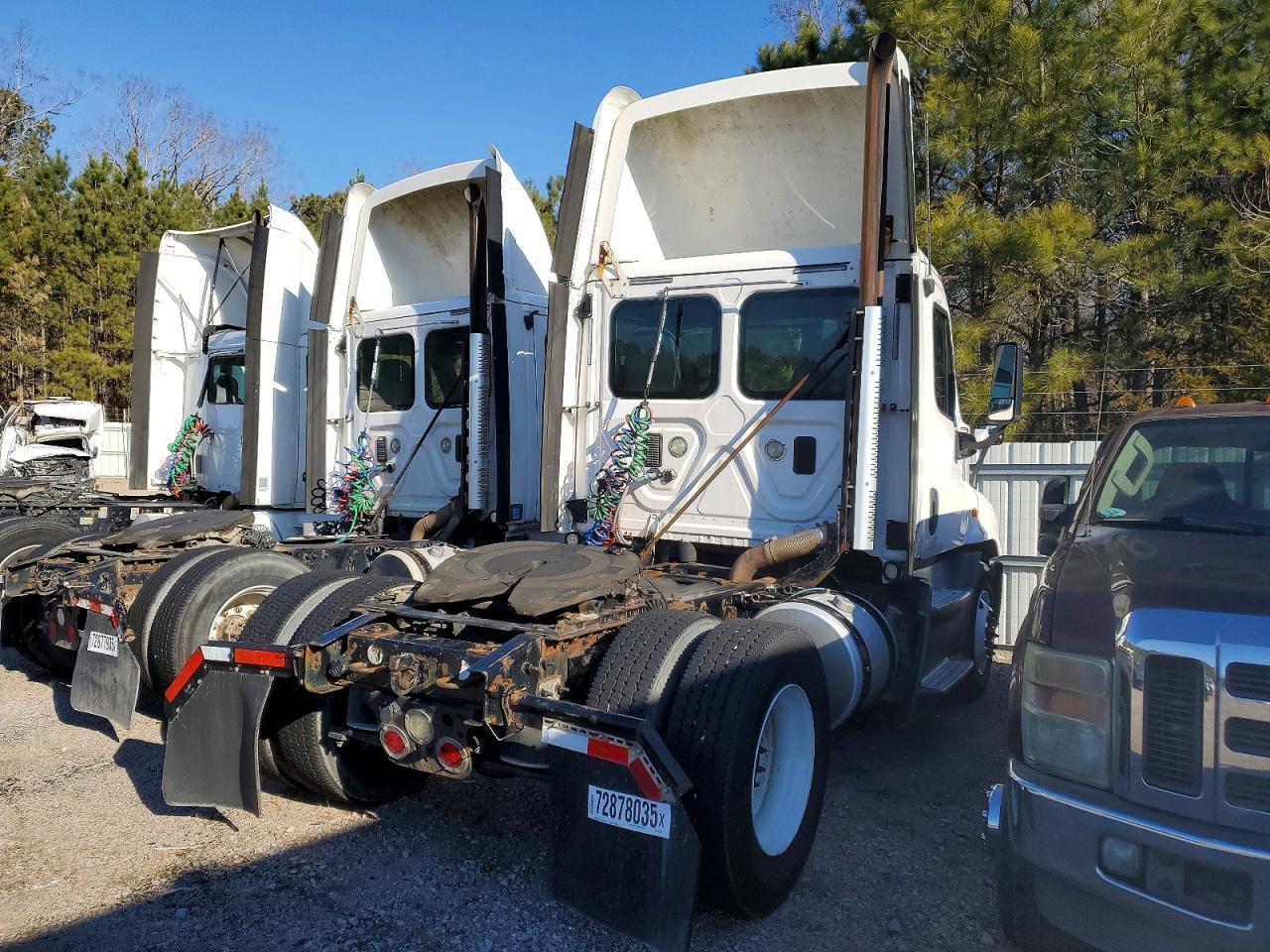 2016 FREIGHTLINER CASCADIA 125