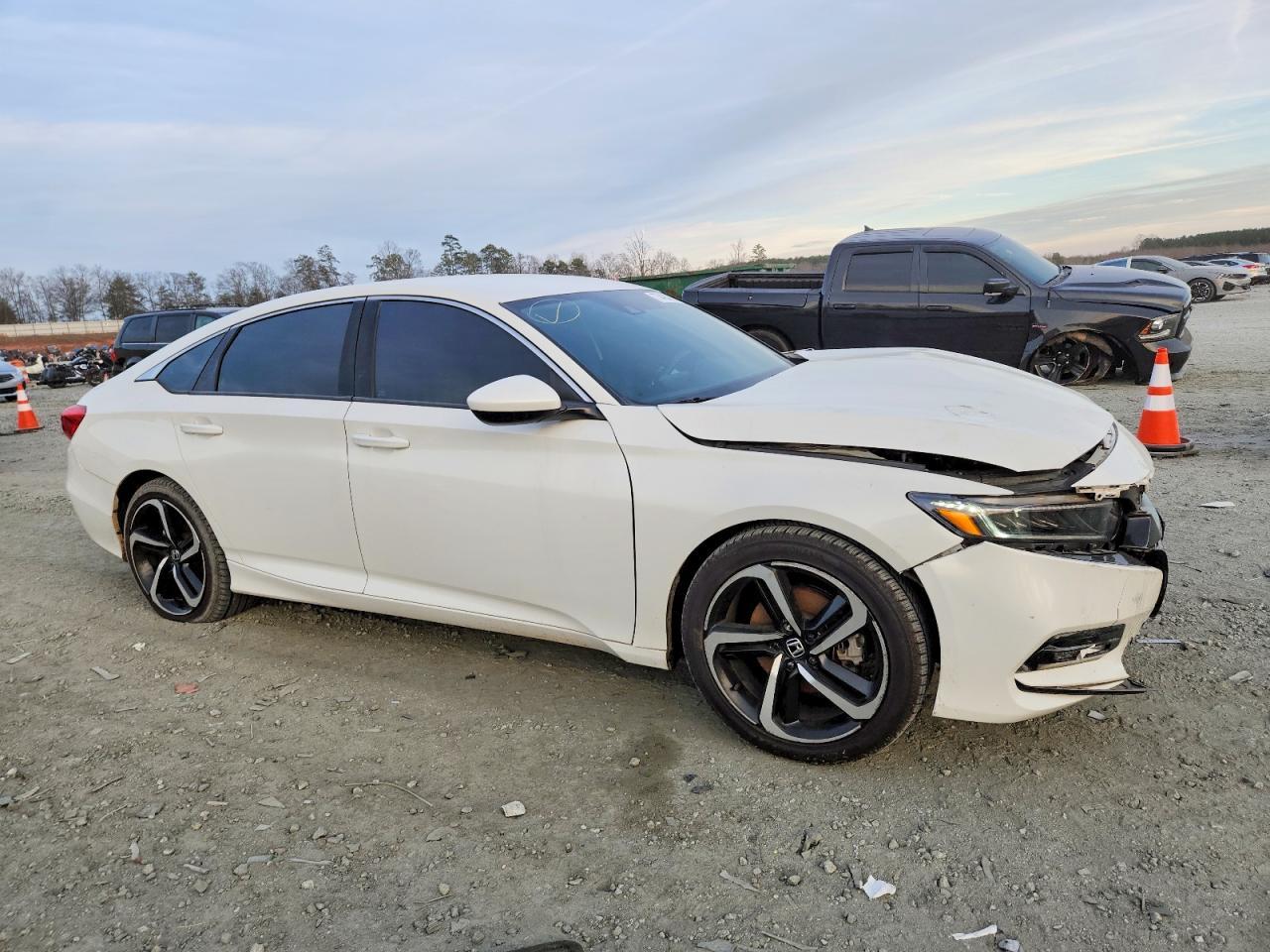 2018 HONDA ACCORD