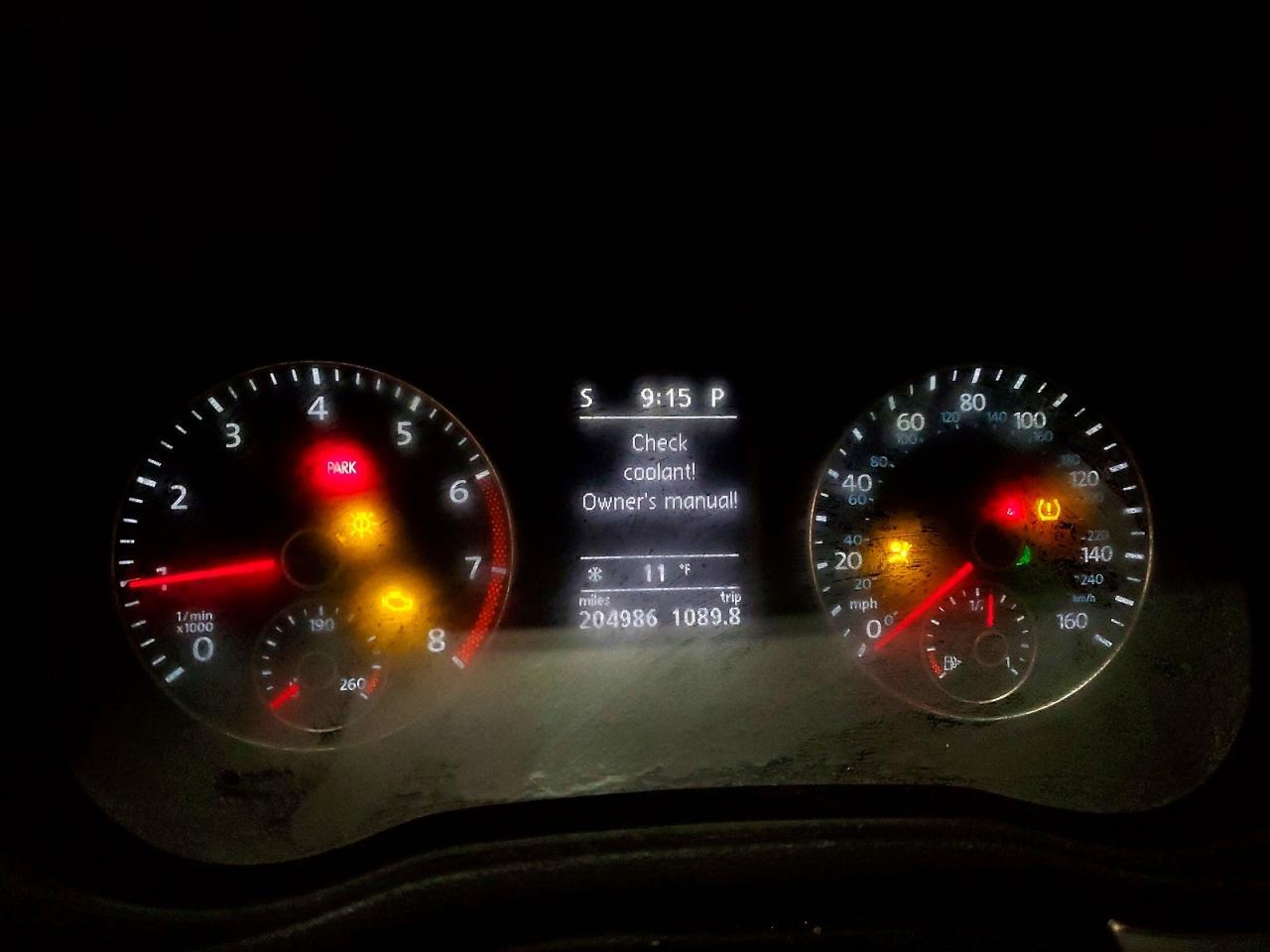 2012 VOLKSWAGEN Passat