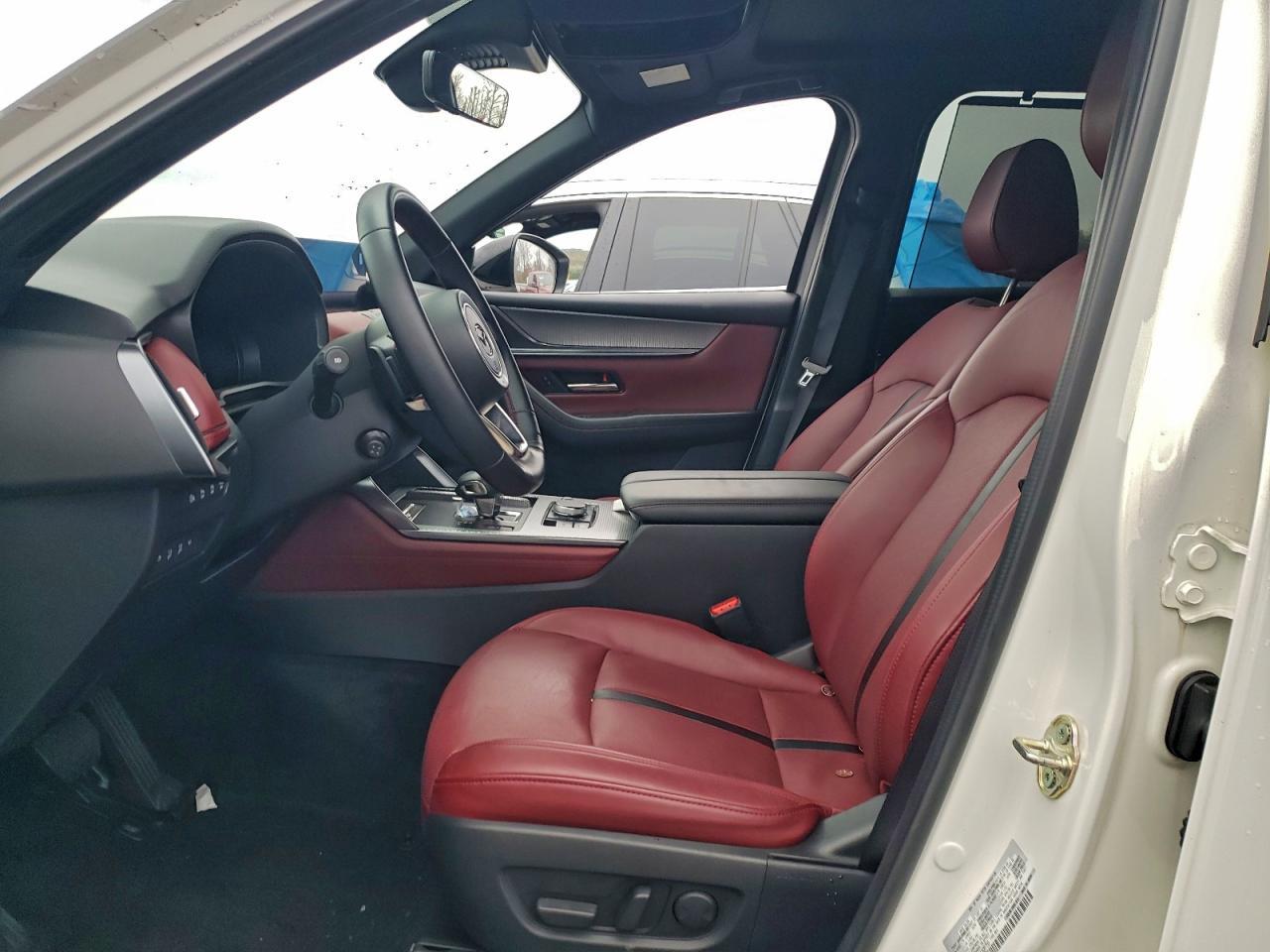 2025 MAZDA Cx-70