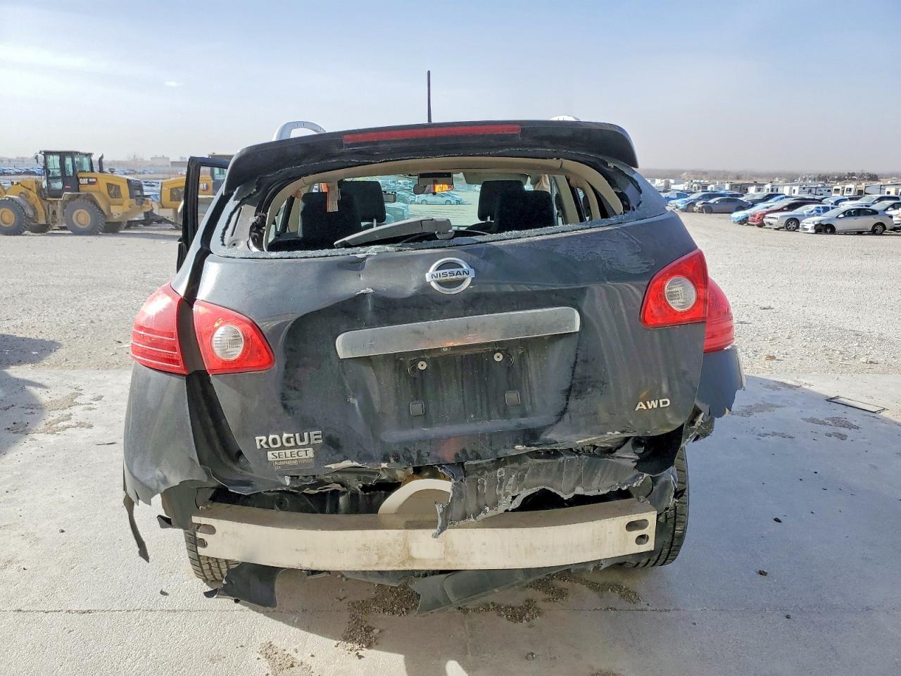 2014 NISSAN ROGUE