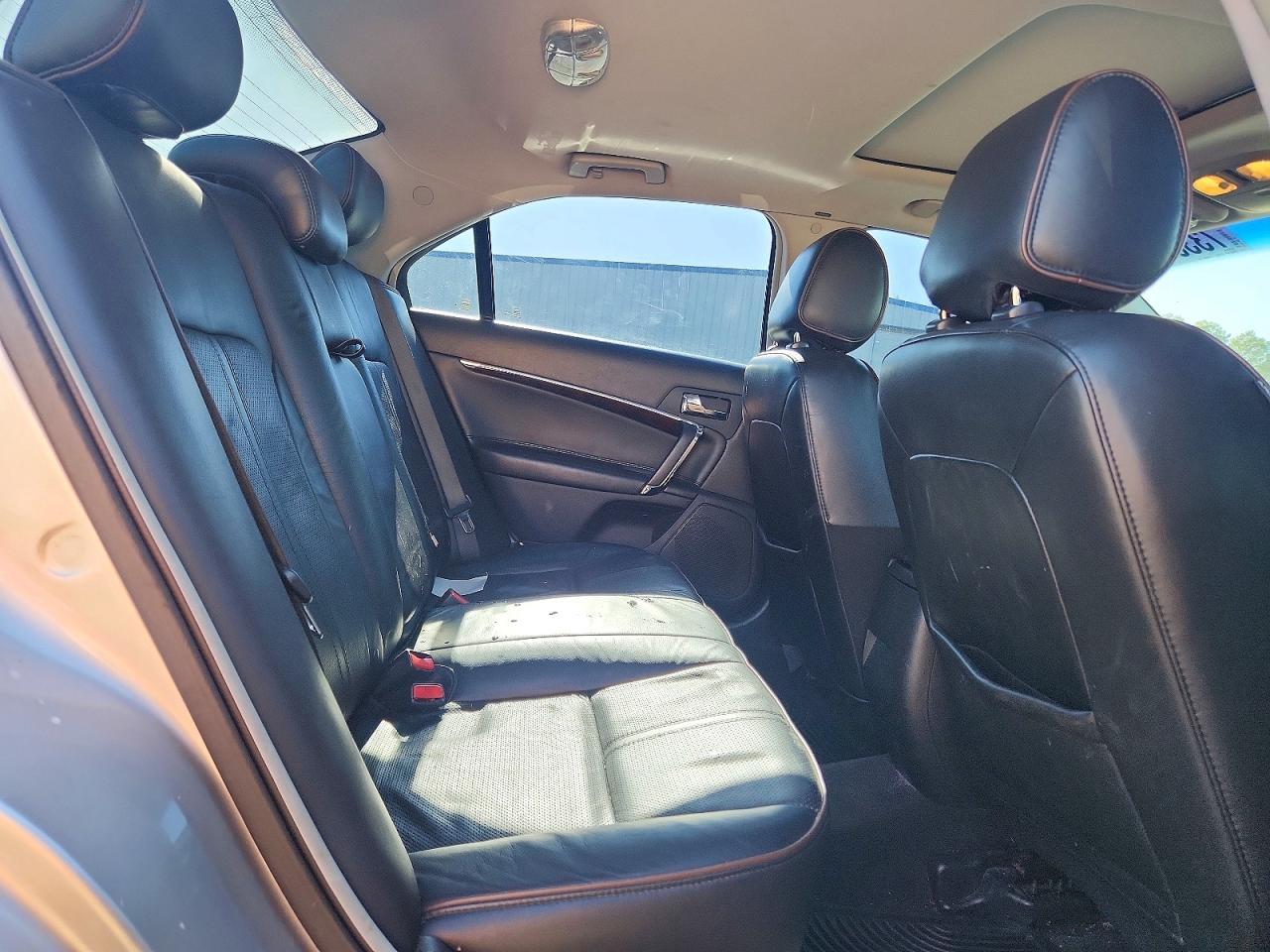 2012 LINCOLN MKZ