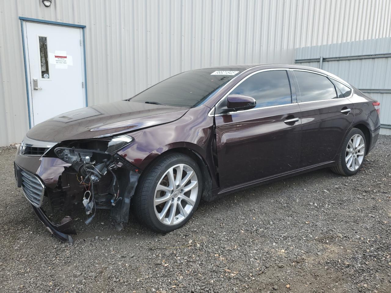 2013 TOYOTA Avalon