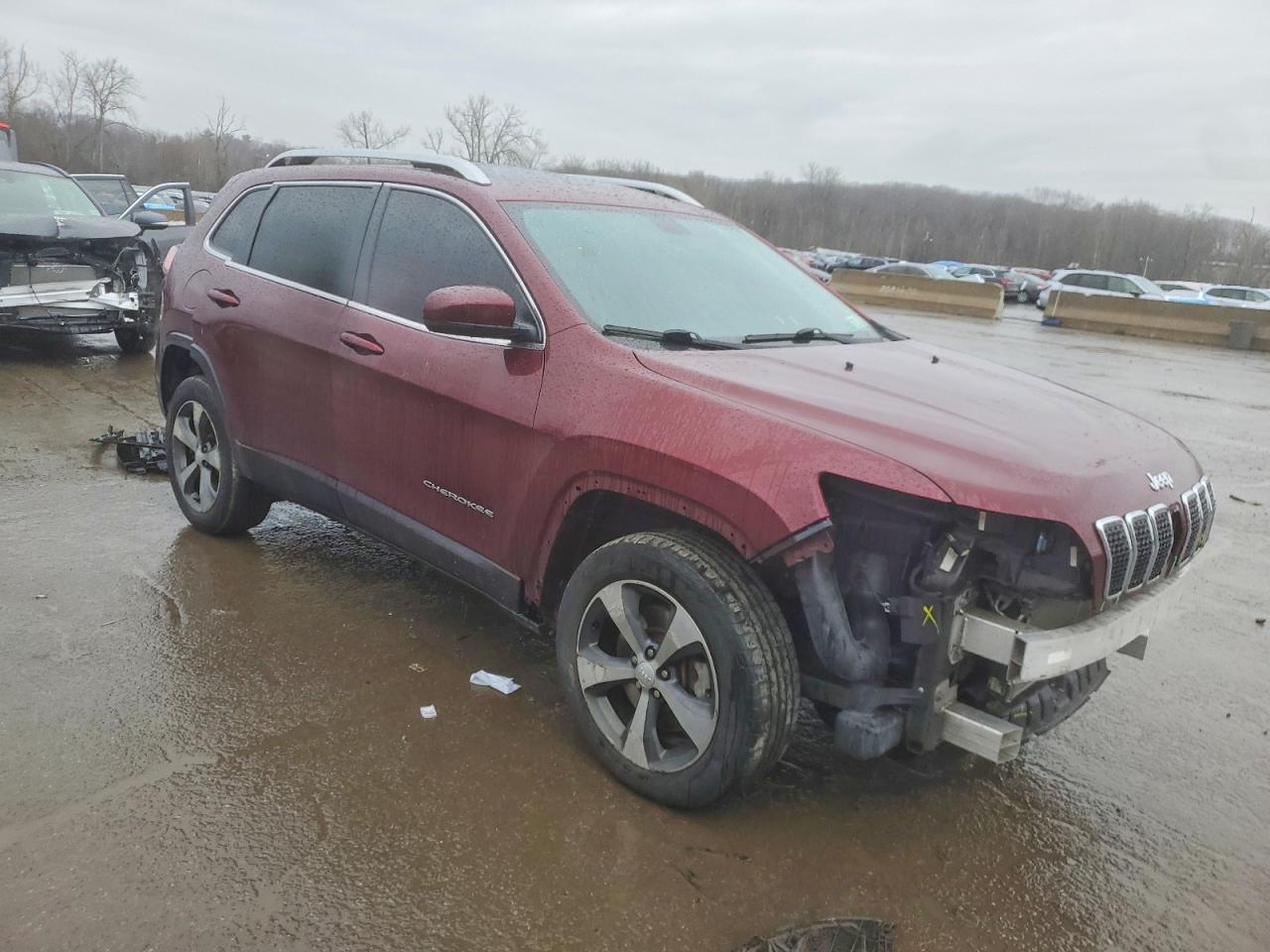 2019 JEEP CHEROKEE