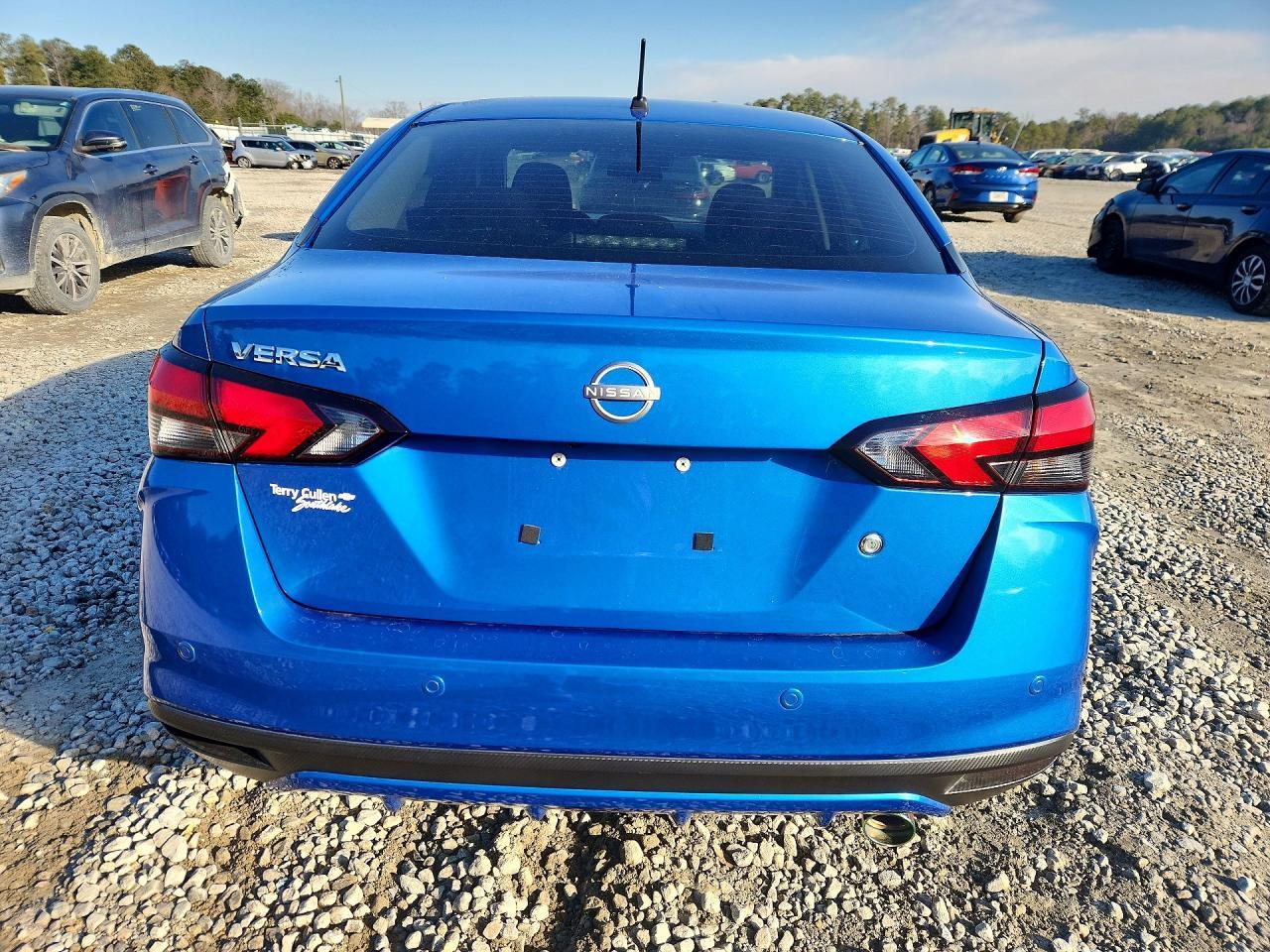 2024 NISSAN VERSA
