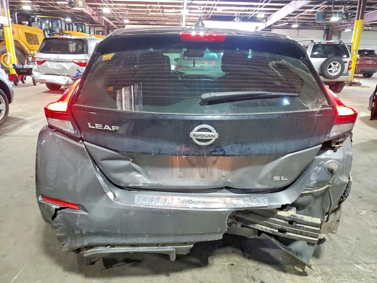 2019 NISSAN LEAF