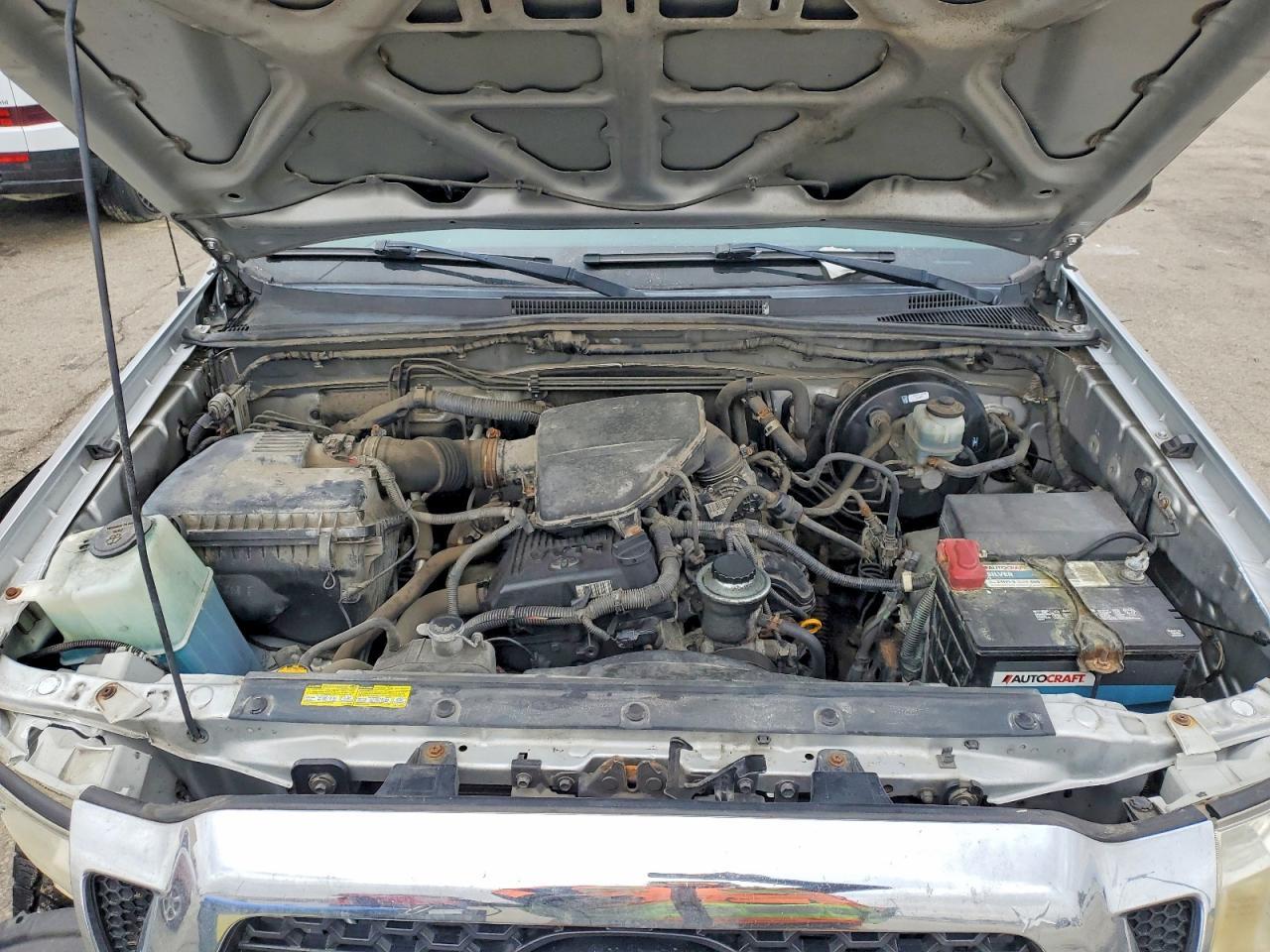 2011 TOYOTA TACOMA