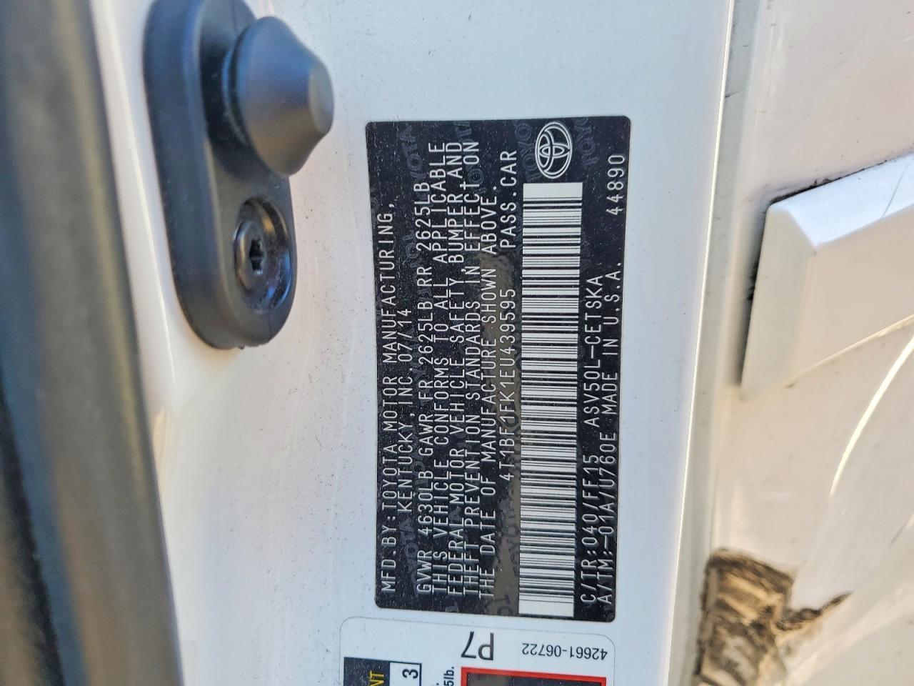2014 TOYOTA CAMRY