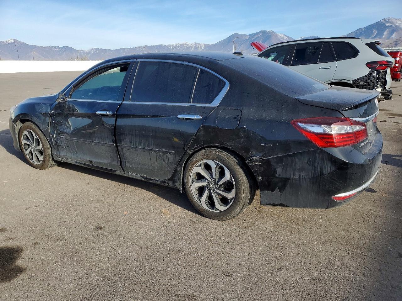 2017 HONDA ACCORD