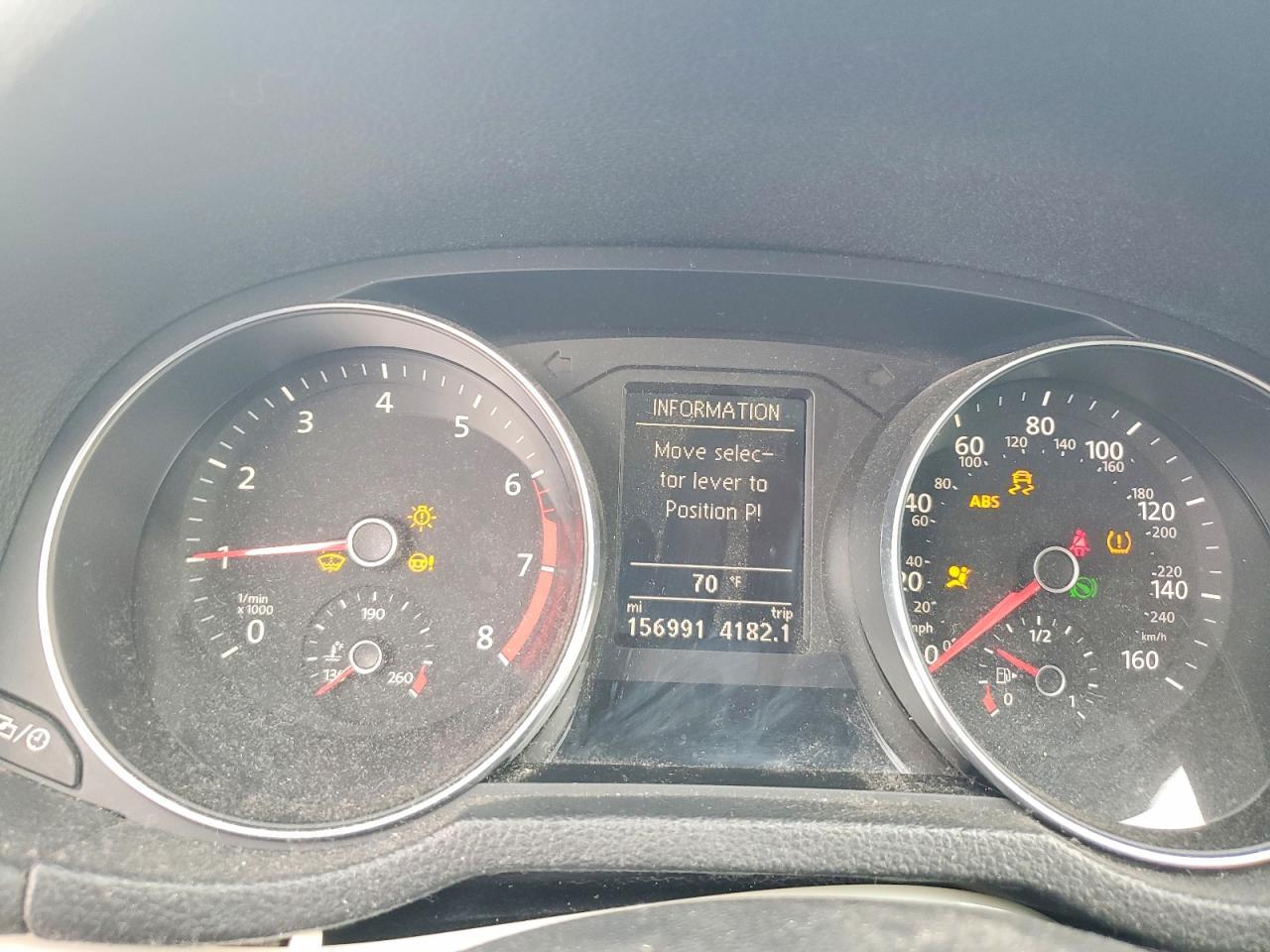 2017 VOLKSWAGEN Passat