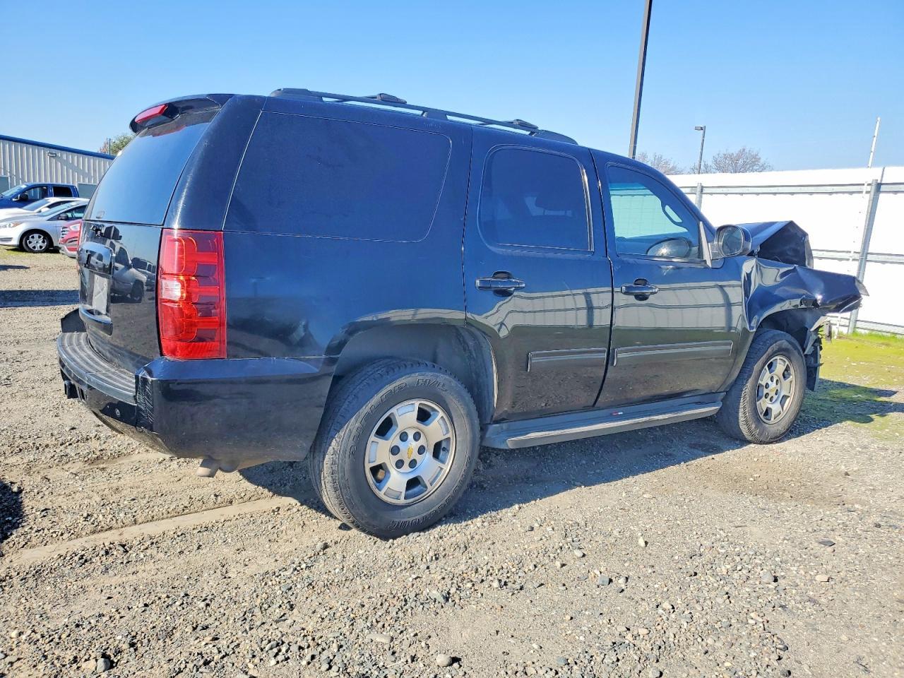2011 CHEVROLET Tahoe