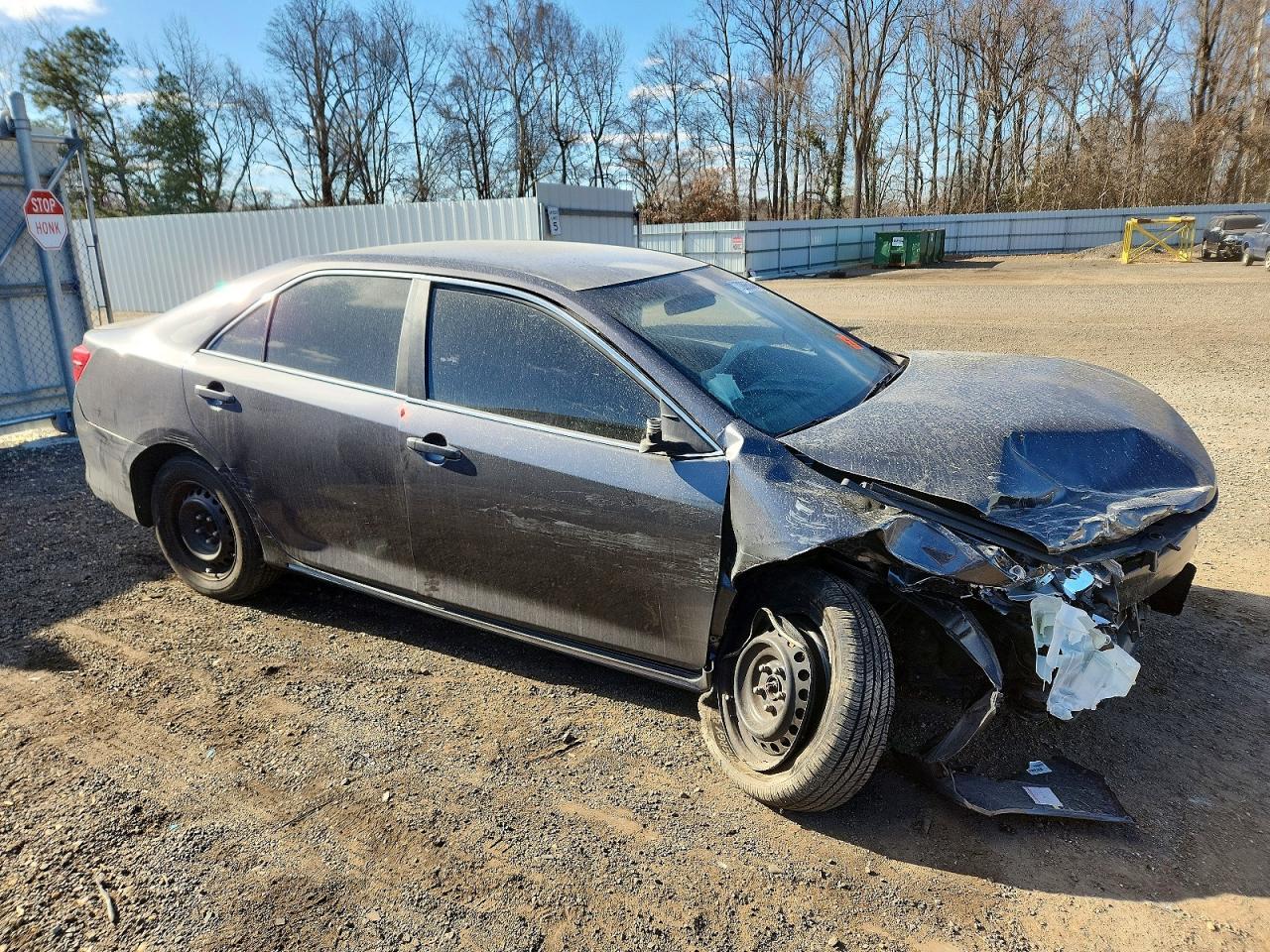 2013 TOYOTA CAMRY