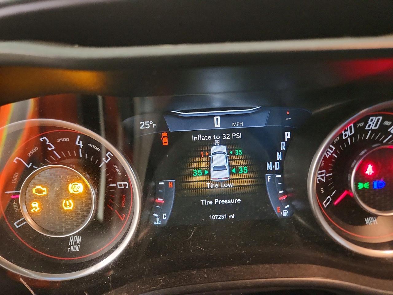 2015 DODGE Challenger
