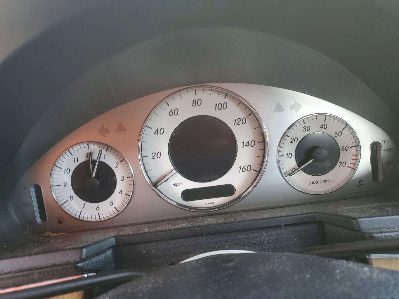 2009 MERCEDES-BENZ E-Class