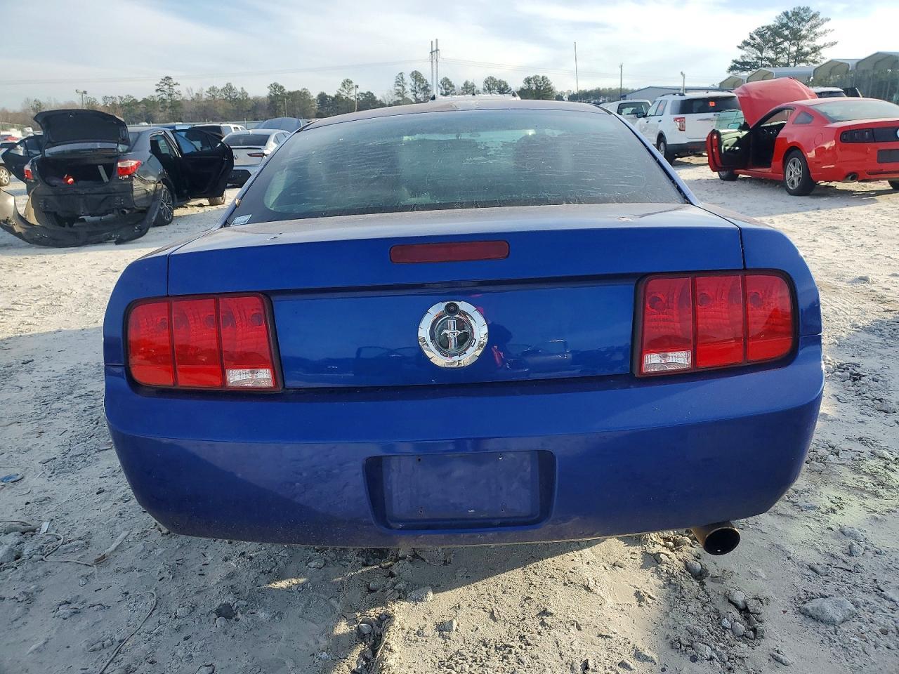 2005 FORD MUSTANG