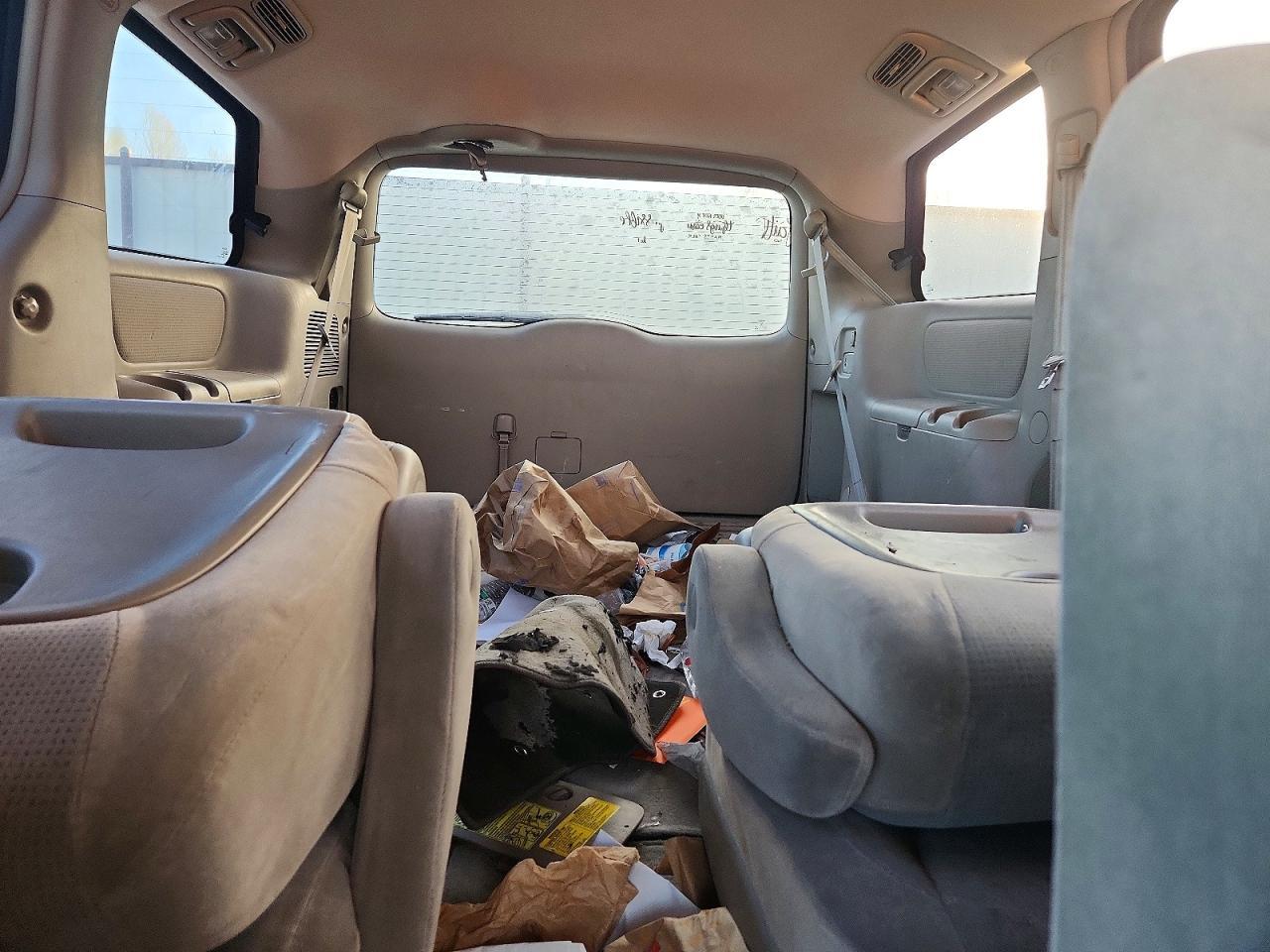 2005 TOYOTA SIENNA