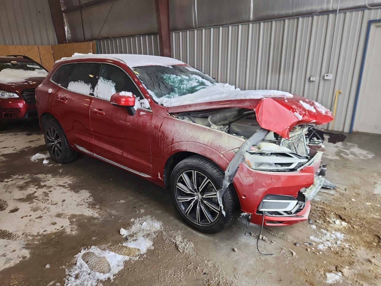 2020 VOLVO XC60