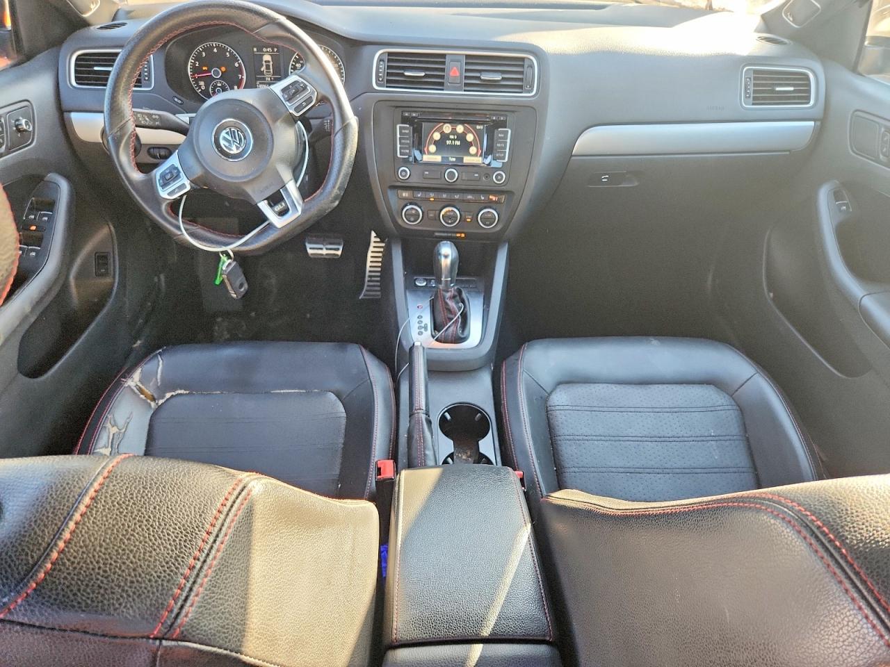 2013 VOLKSWAGEN JETTA