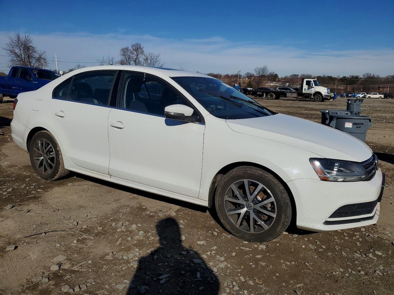 2017 VOLKSWAGEN JETTA