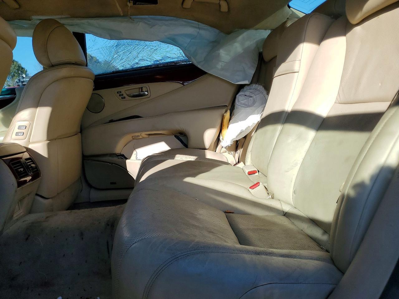 2010 LEXUS LS 460