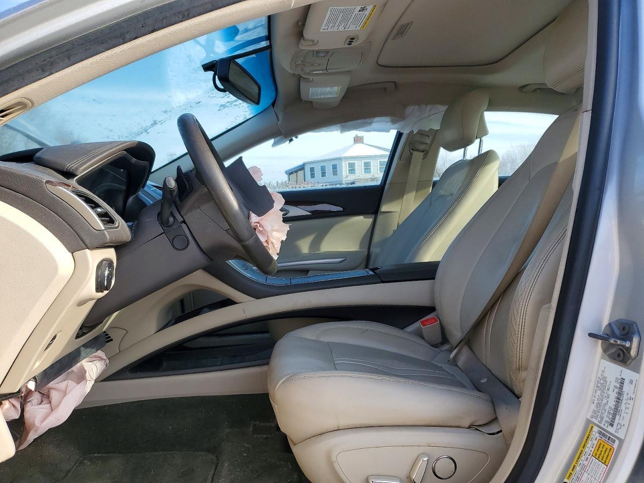 2016 LINCOLN MKZ