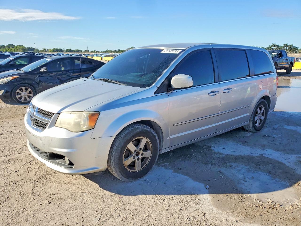 2012 DODGE GRAND CARAVAN