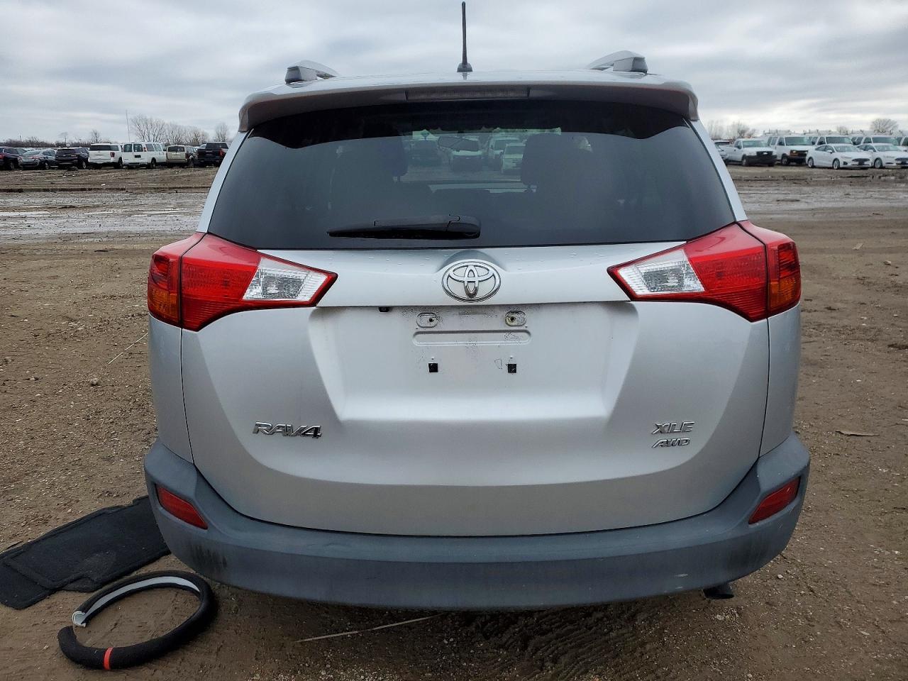 2013 TOYOTA RAV4
