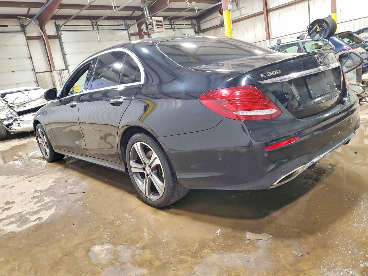 2017 MERCEDES-BENZ E-Class