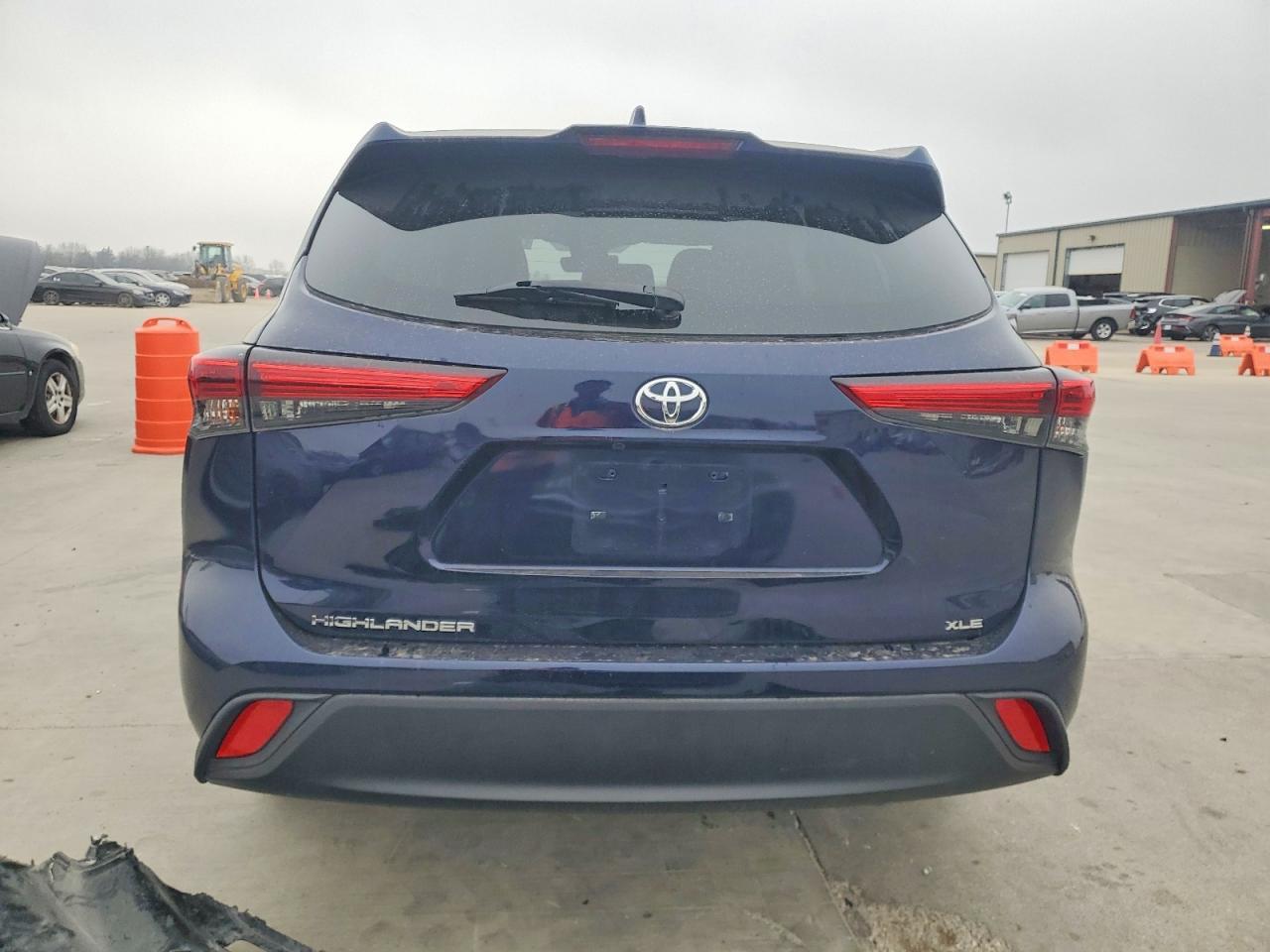 2021 TOYOTA HIGHLANDER