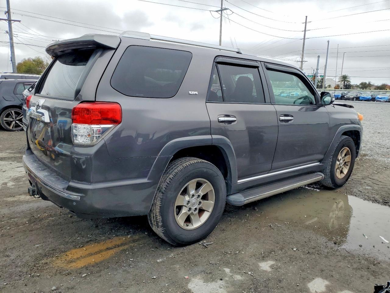 2011 TOYOTA 4Runner