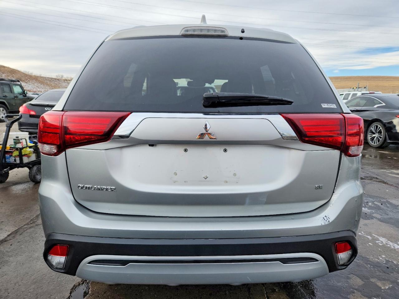 2020 MITSUBISHI outlander