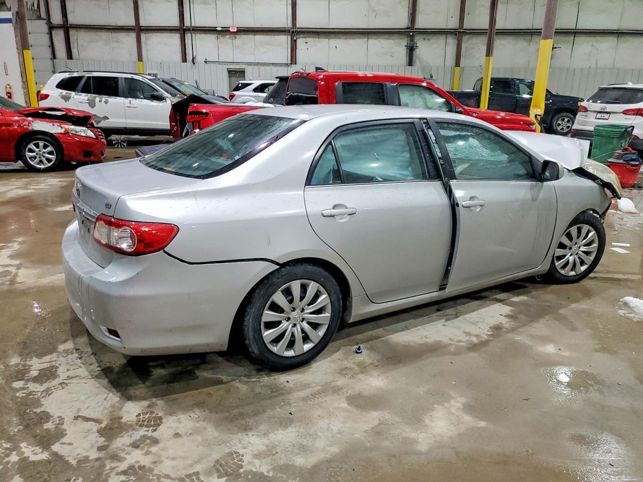 2013 TOYOTA COROLLA