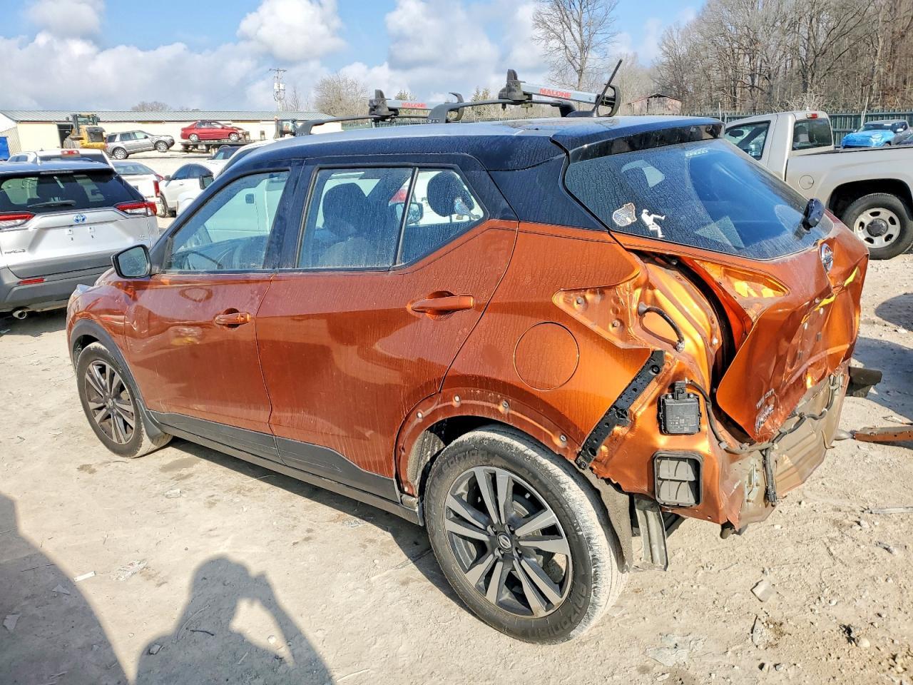 2019 NISSAN KICKS