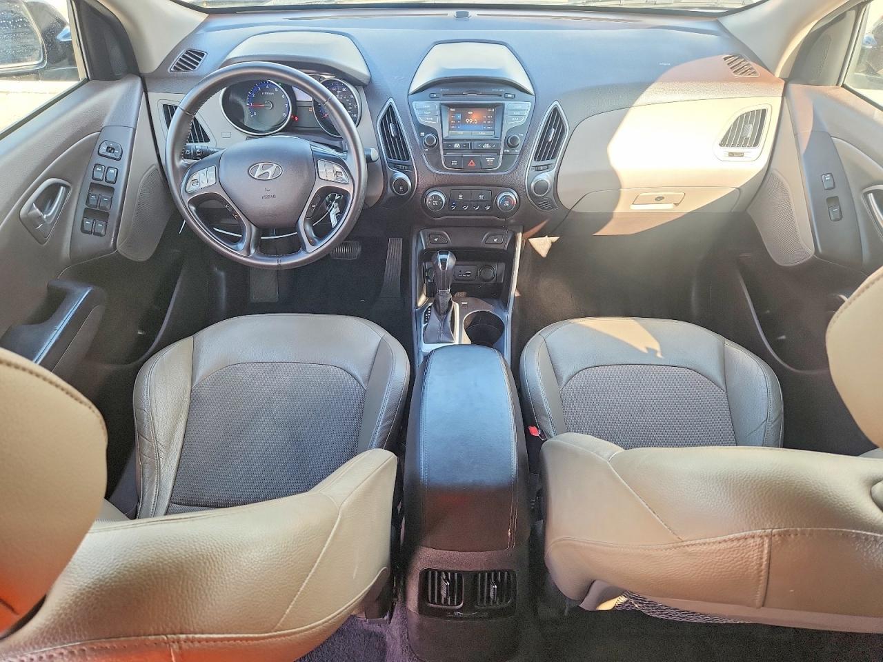 2015 HYUNDAI TUCSON