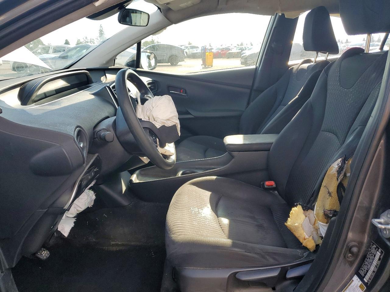 2018 TOYOTA PRIUS