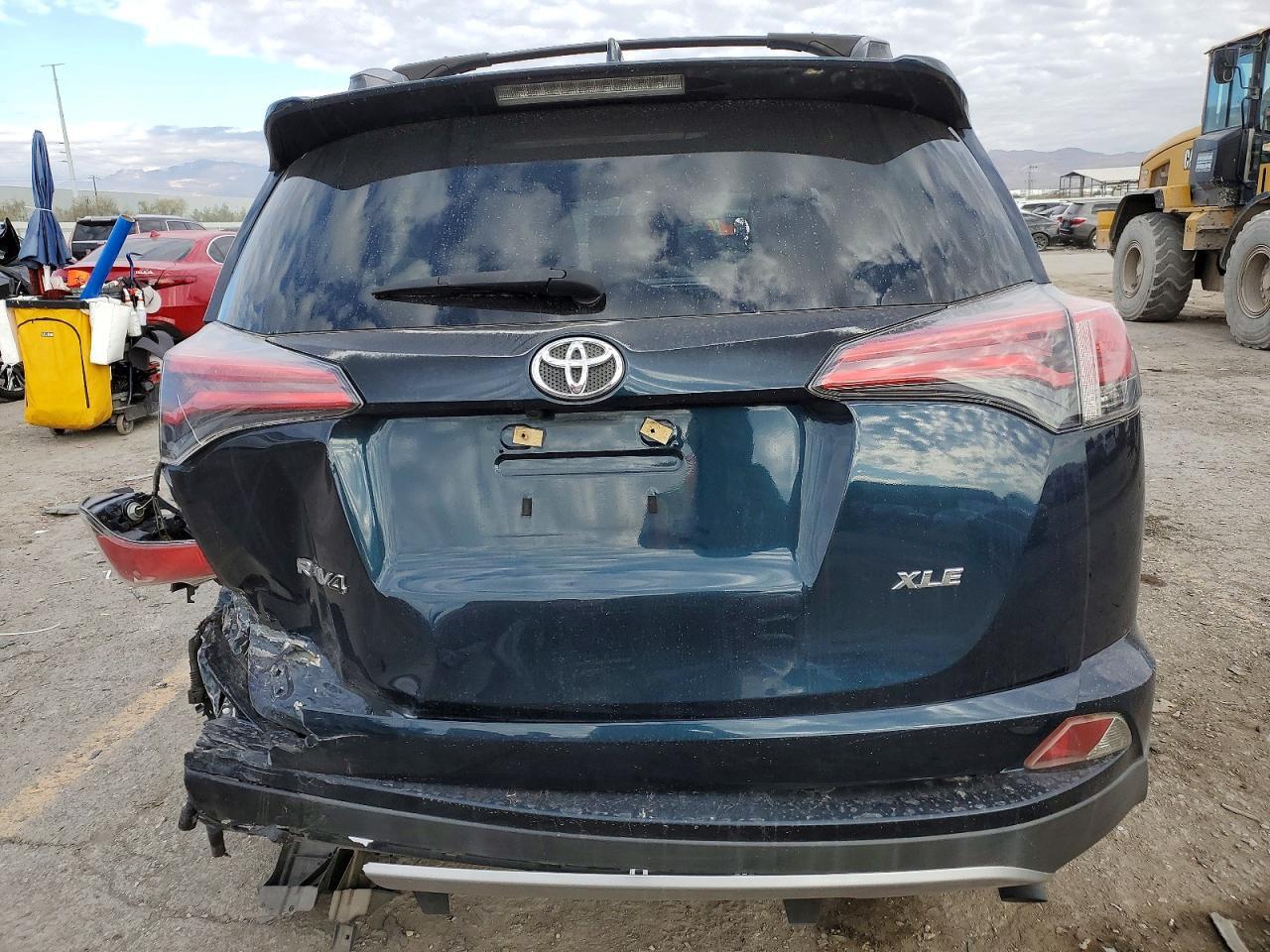 2018 TOYOTA RAV4