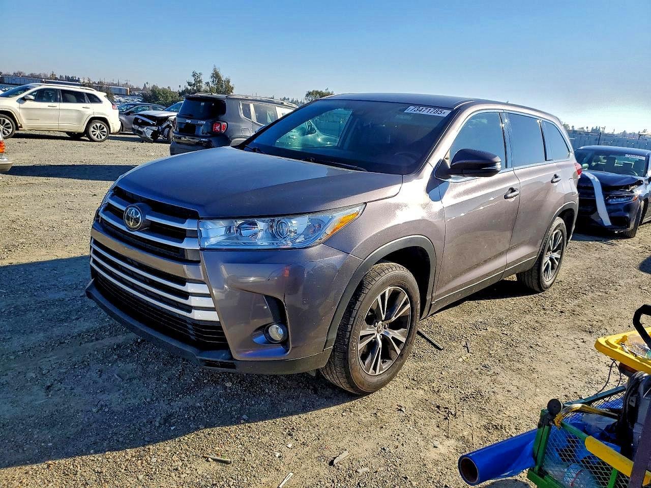 2019 TOYOTA HIGHLANDER