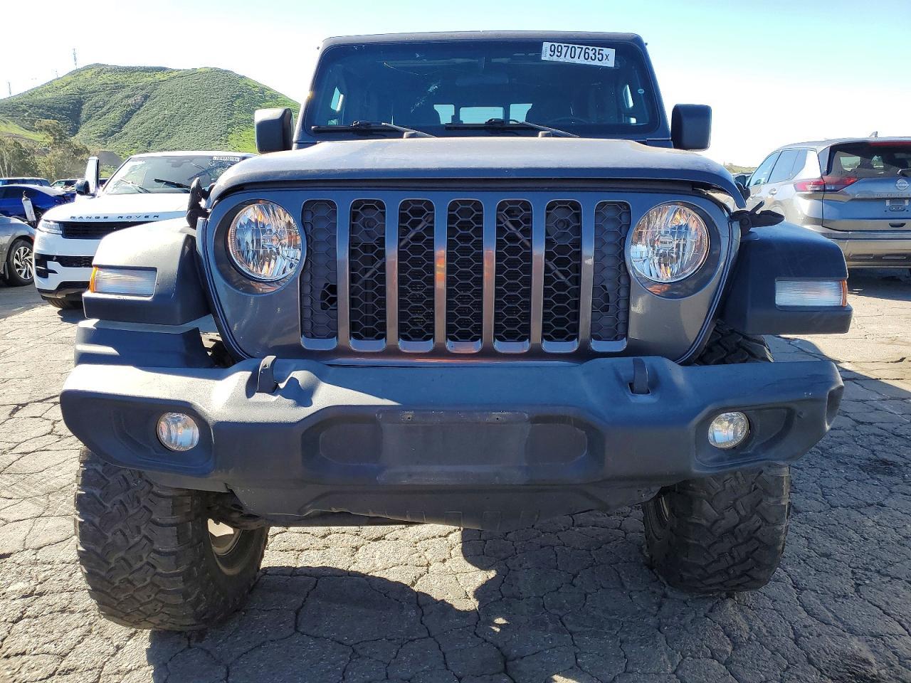 2020 JEEP Gladiator