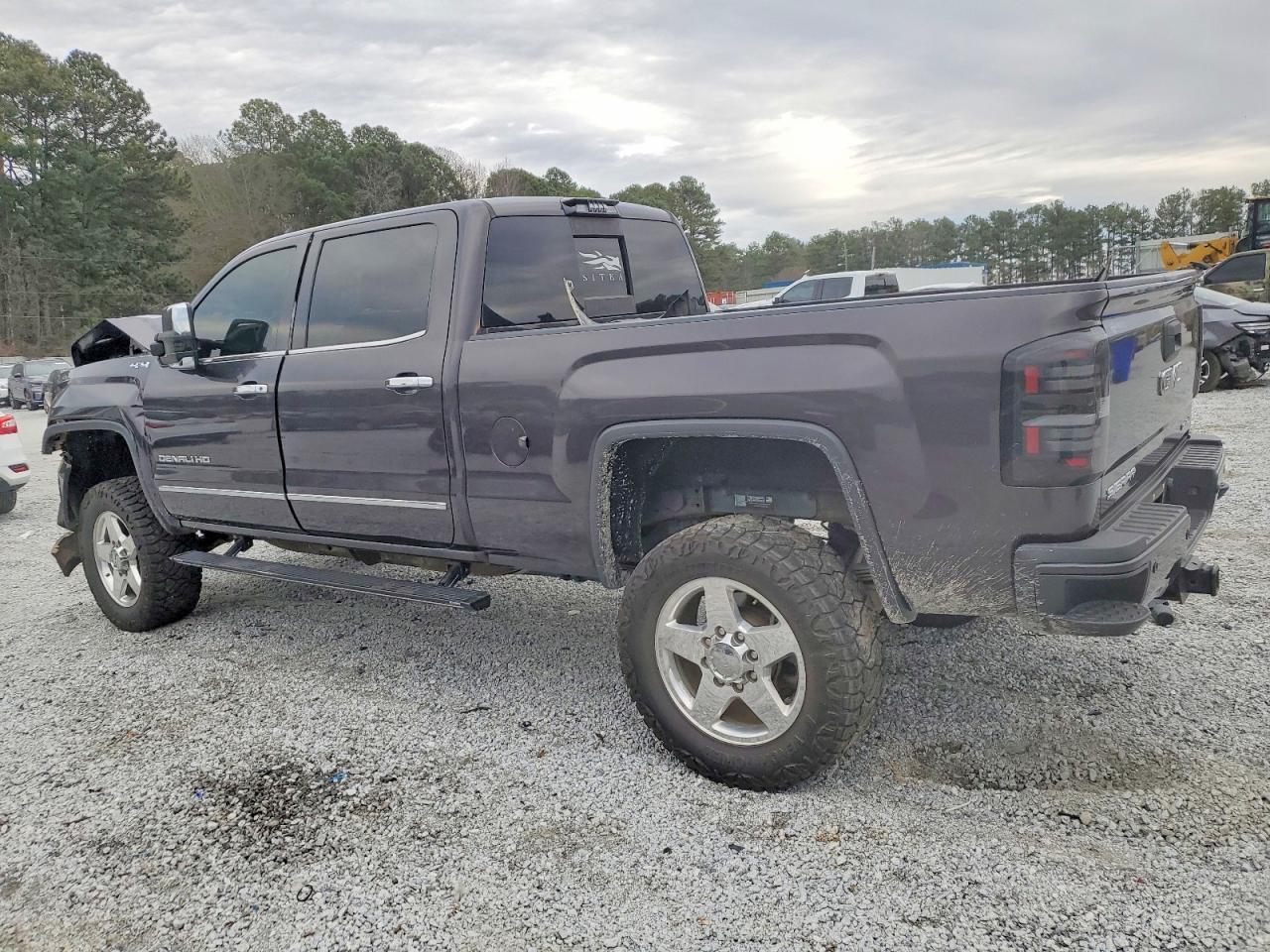 2015 GMC Sierra