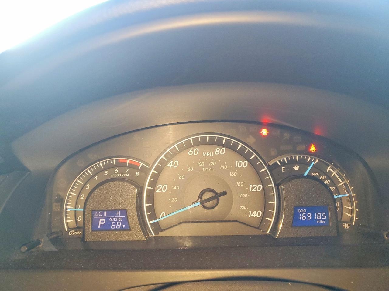 2013 TOYOTA CAMRY