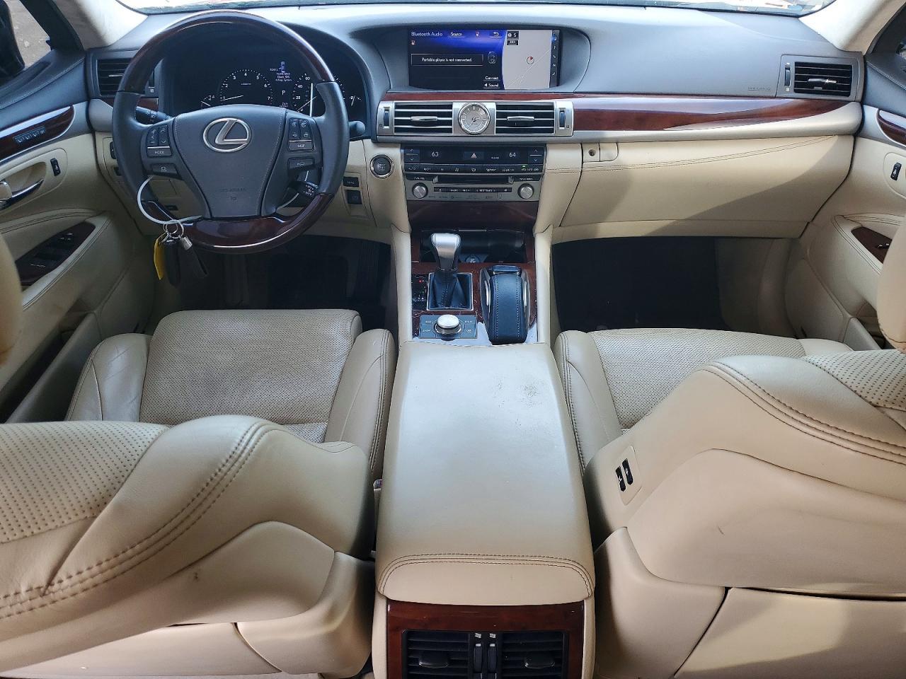 2017 LEXUS LS 460