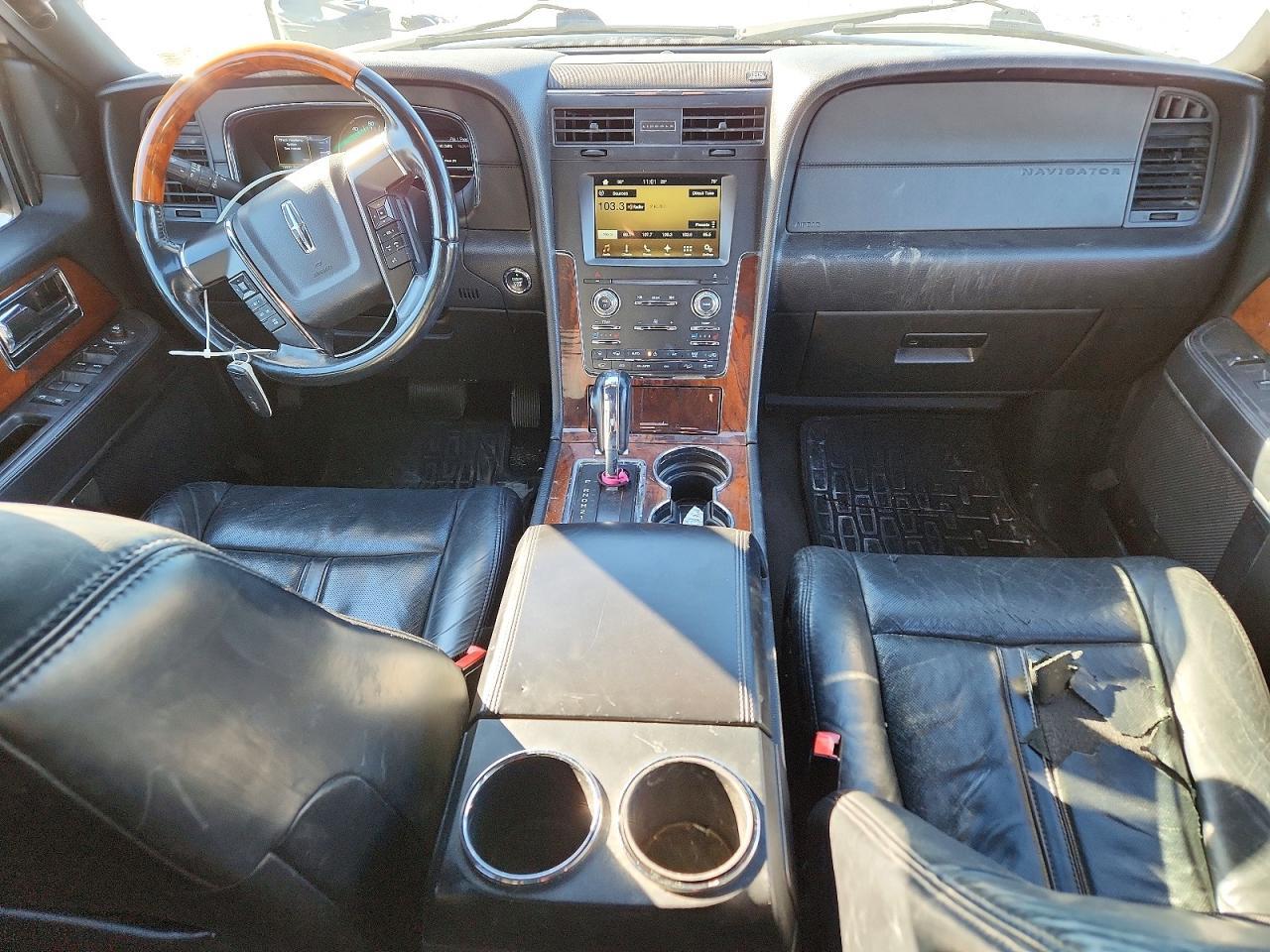 2016 LINCOLN Navigator