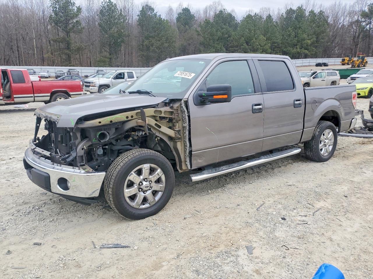 2014 FORD F-150