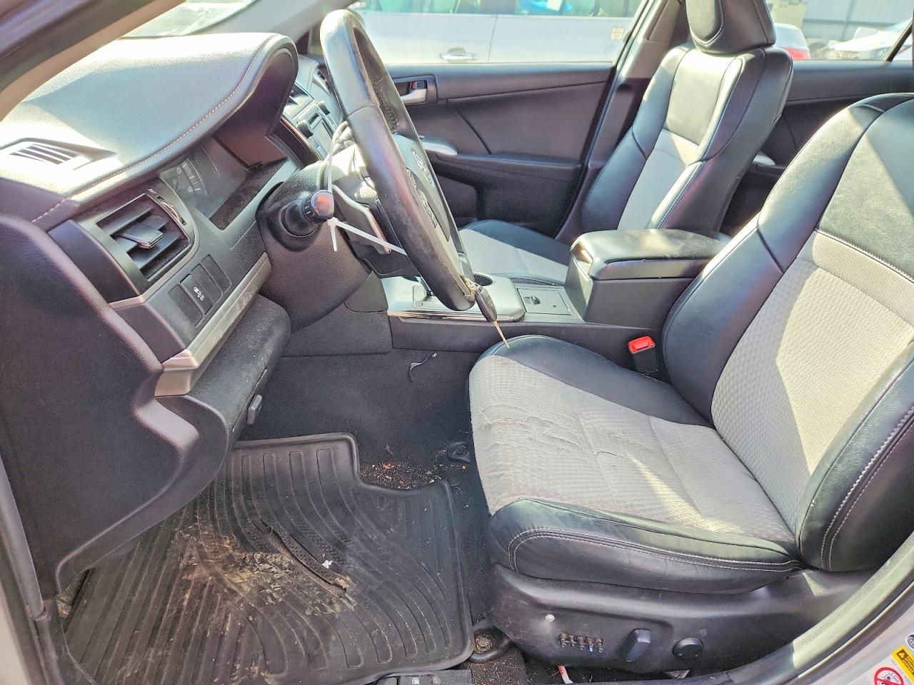 2014 TOYOTA CAMRY
