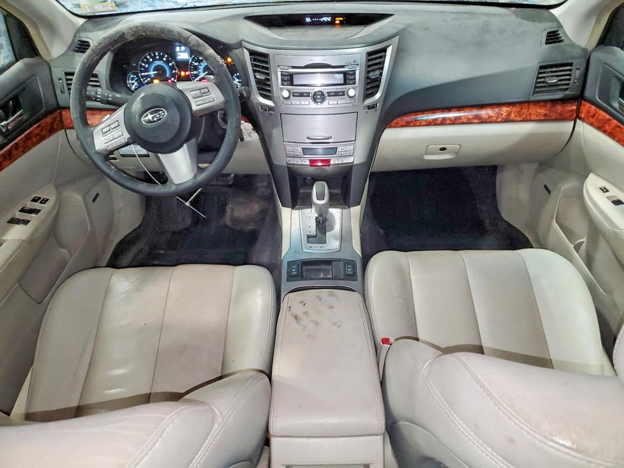 2010 SUBARU Outback
