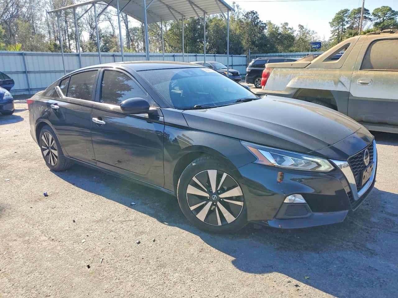 2022 NISSAN ALTIMA