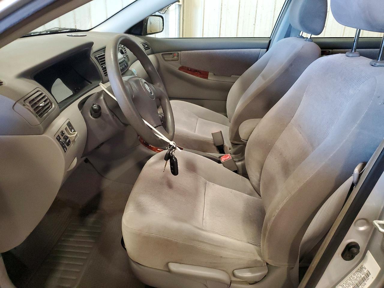 2005 TOYOTA COROLLA