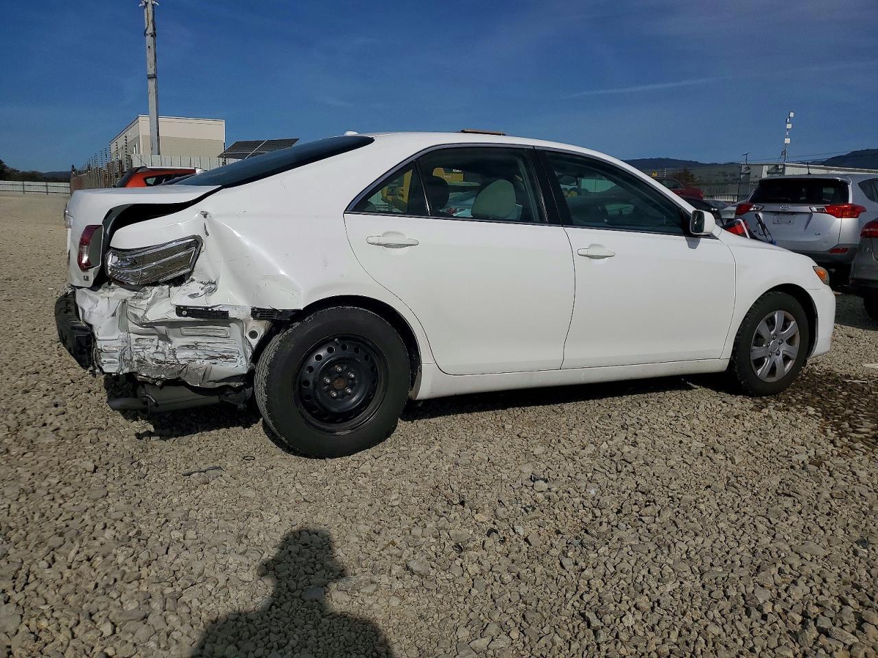 2010 TOYOTA CAMRY